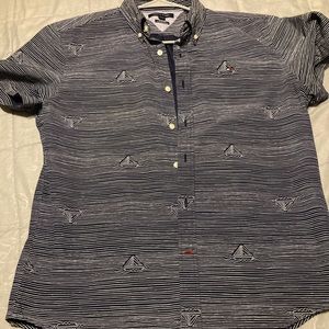 Tommy Hilfiger collar shirt.